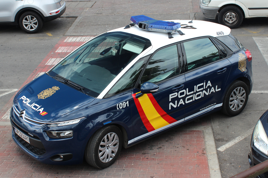 spaanse nationale politie,spanish national police, policia nacional, luxe auto's , luxury cars,