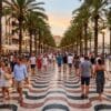 Stad, dorp en torenflat: wonen in het midden van de Costa Blanca